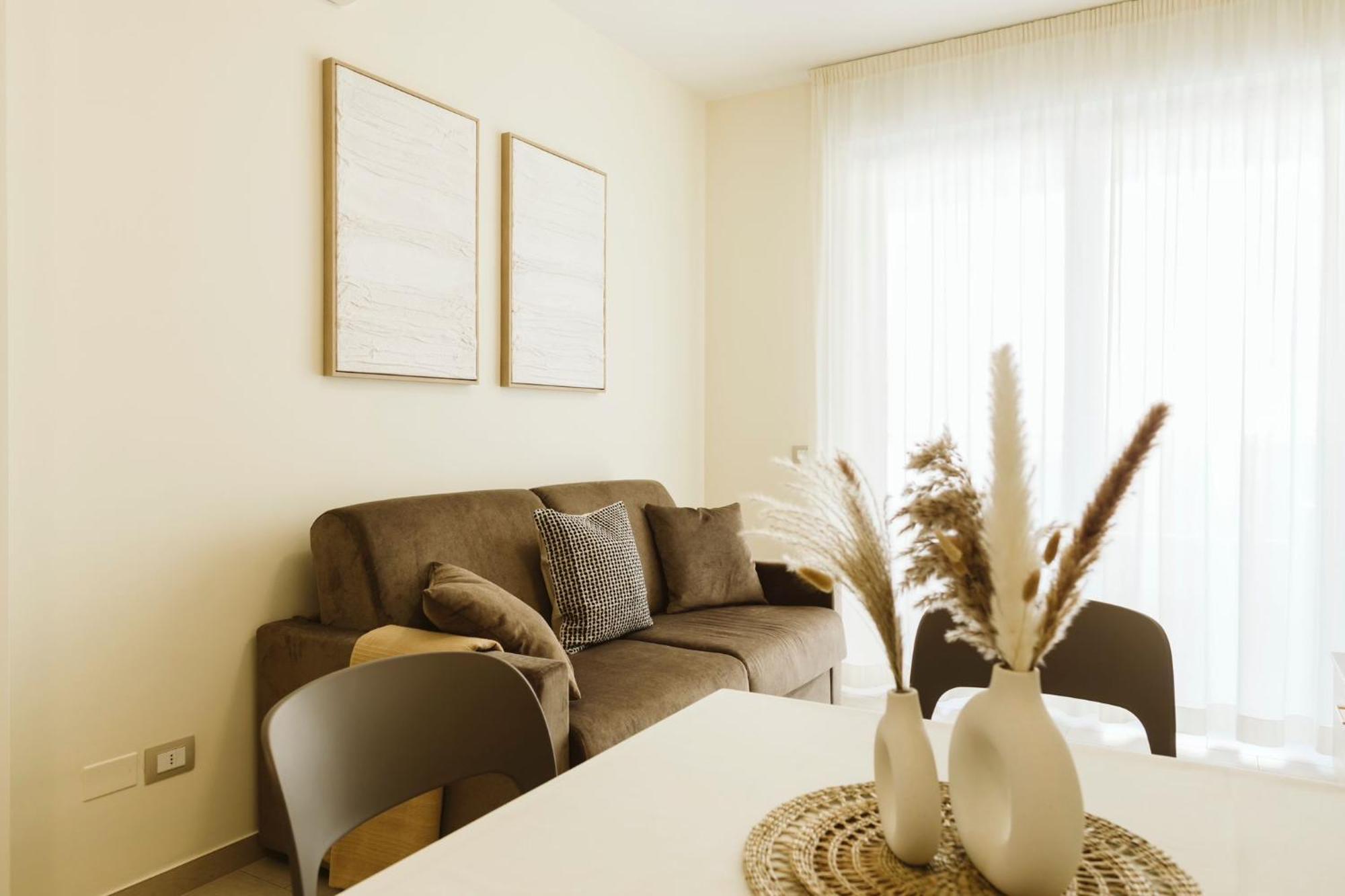 ロゼート・デッリ・アブルッツィ Residenze Roscioliアパートホテル エクステリア 写真